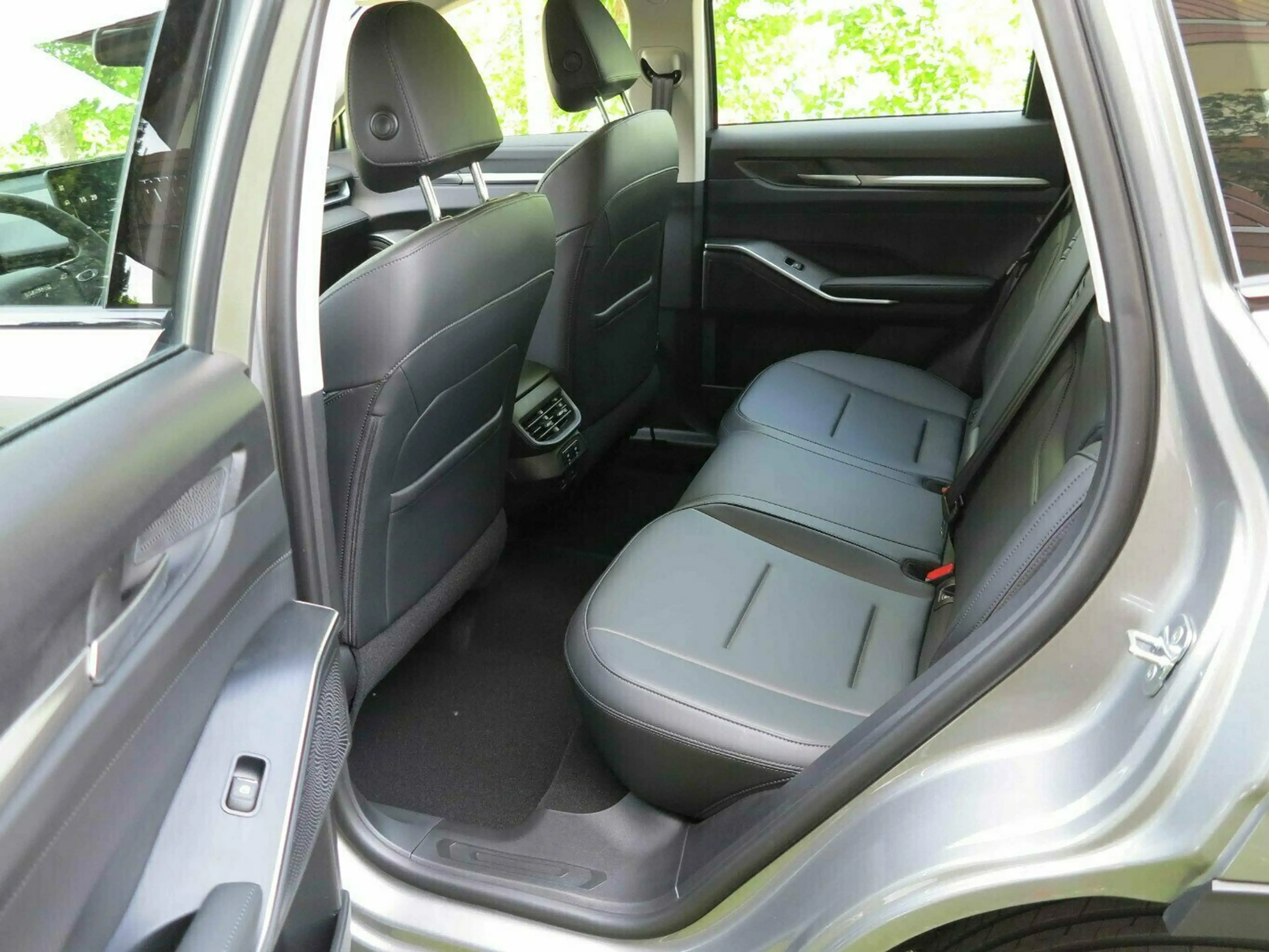 GWM HAVAL H6 Premium, viel Platz, 5 Jahre Garantie! — photo 9
