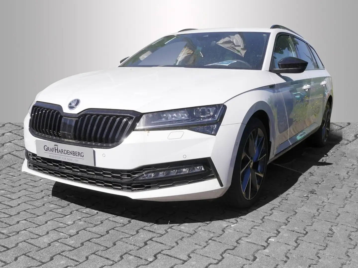 Skoda Superb Combi Sportline 2,0 TSI 280 PS 4x4 AHK Weiß - 1