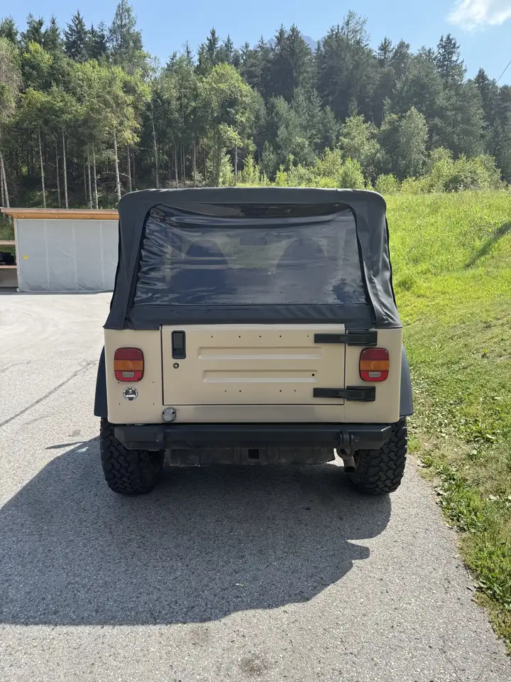 Jeep Wrangler 2.5, foto 3