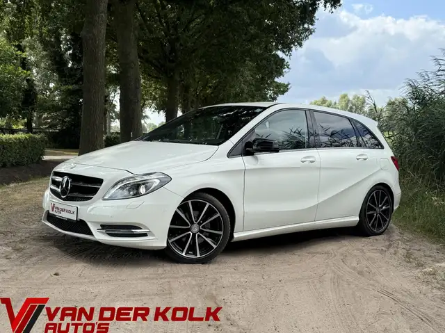 Mercedes-Benz B 180 Ambition | Navigatie | Cruise | Climate | Sensoren