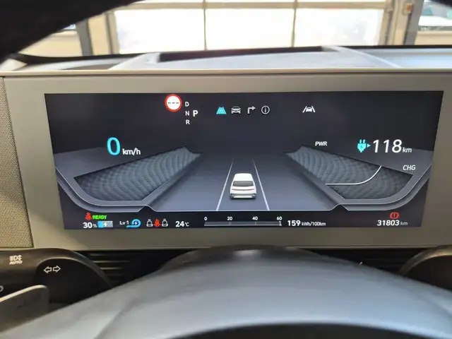 Hyundai Ioniq 5 view 7