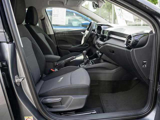 Skoda Fabia 1.0 TSI Tour KLIMA PDC SHZ KAMERA LED