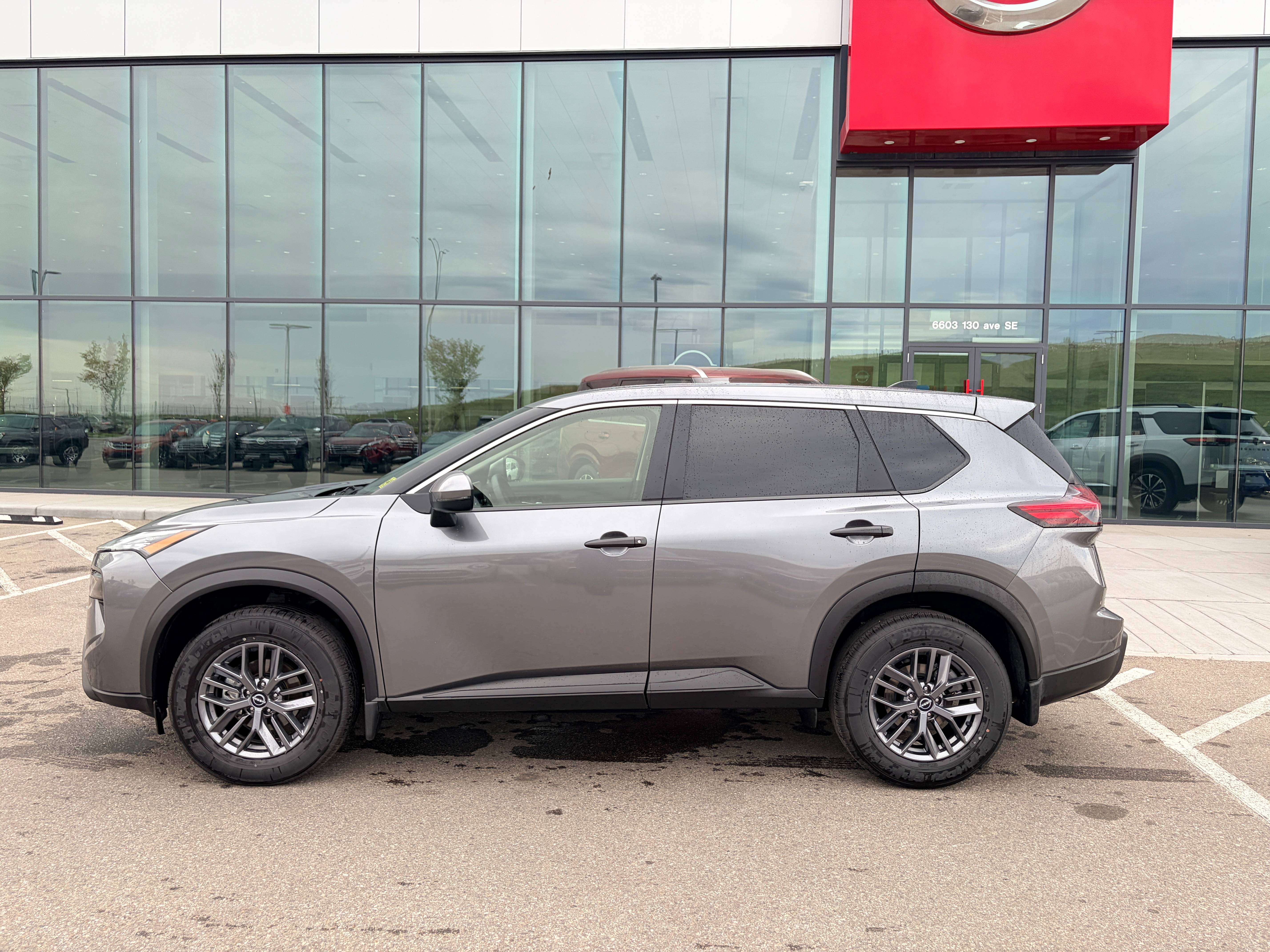 2026 Nissan Rogue S AWD — photo 3