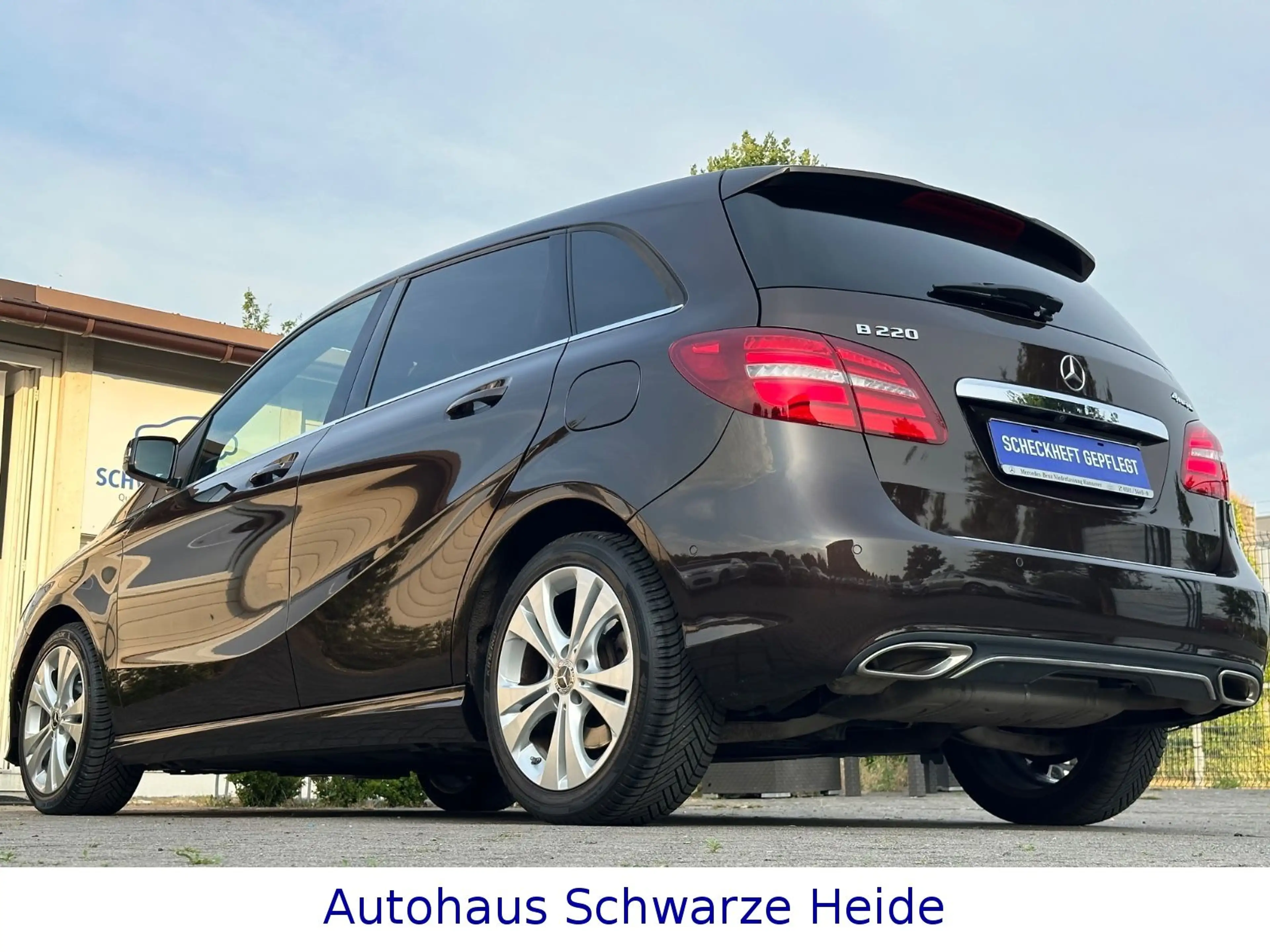 Mercedes-Benz B 220 B220 4Matic Edition*1.HAND*AHK*KAMERA*LED*S-HEFT — photo 6