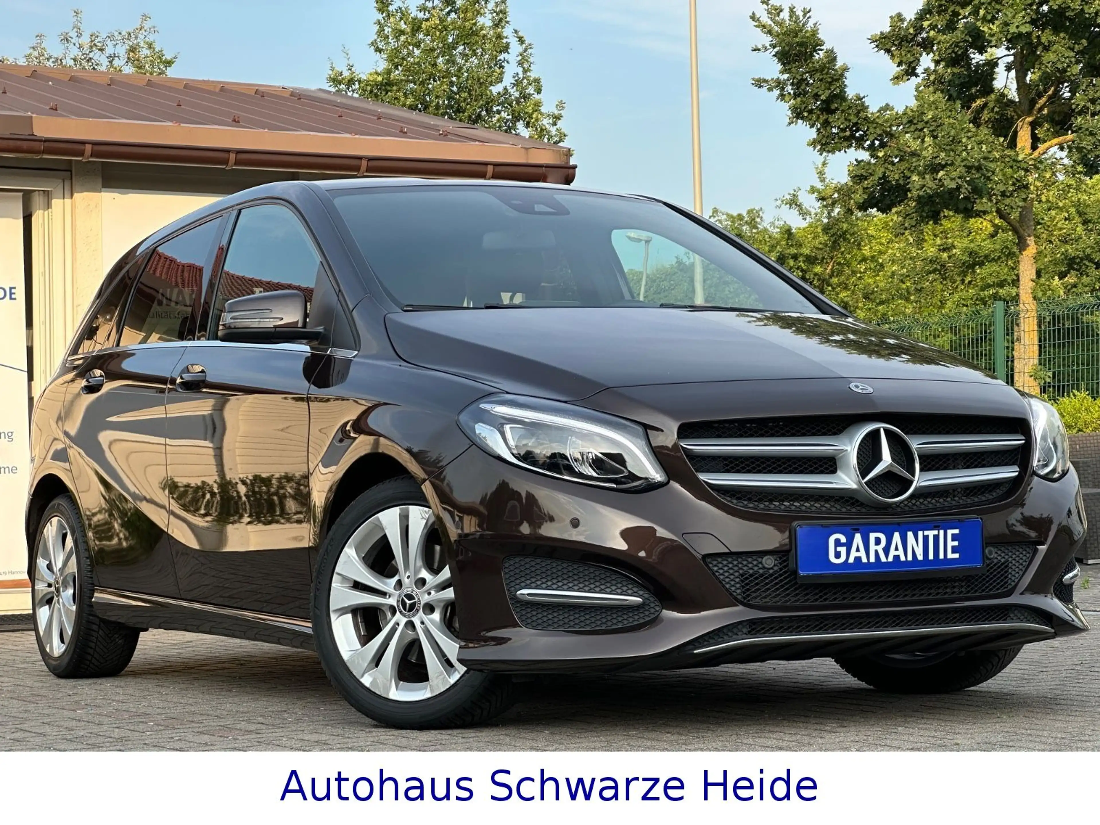 Mercedes-Benz B 220 B220 4Matic Edition*1.HAND*AHK*KAMERA*LED*S-HEFT — photo 8