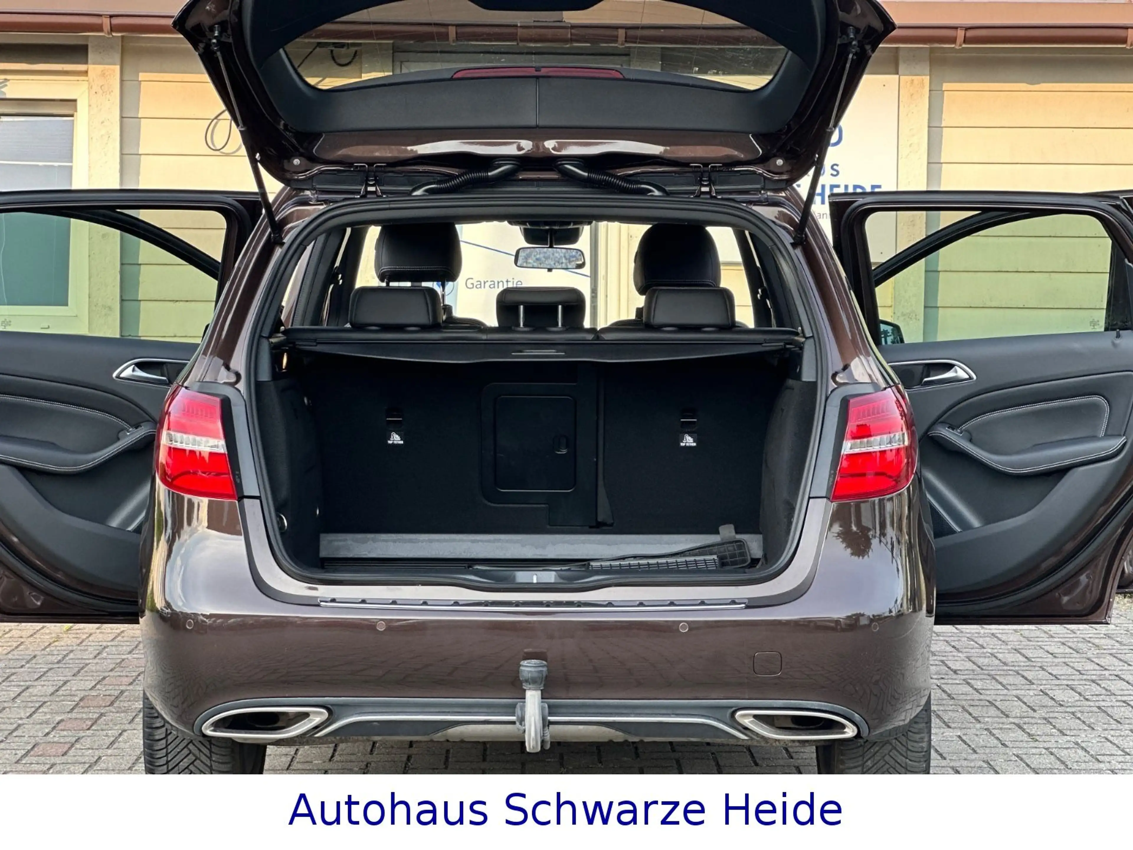 Mercedes-Benz B 220 B220 4Matic Edition*1.HAND*AHK*KAMERA*LED*S-HEFT — photo 12