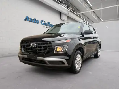Black 2025 Hyundai Venue SUV / Crossover Front-Wheel Drive Automatic