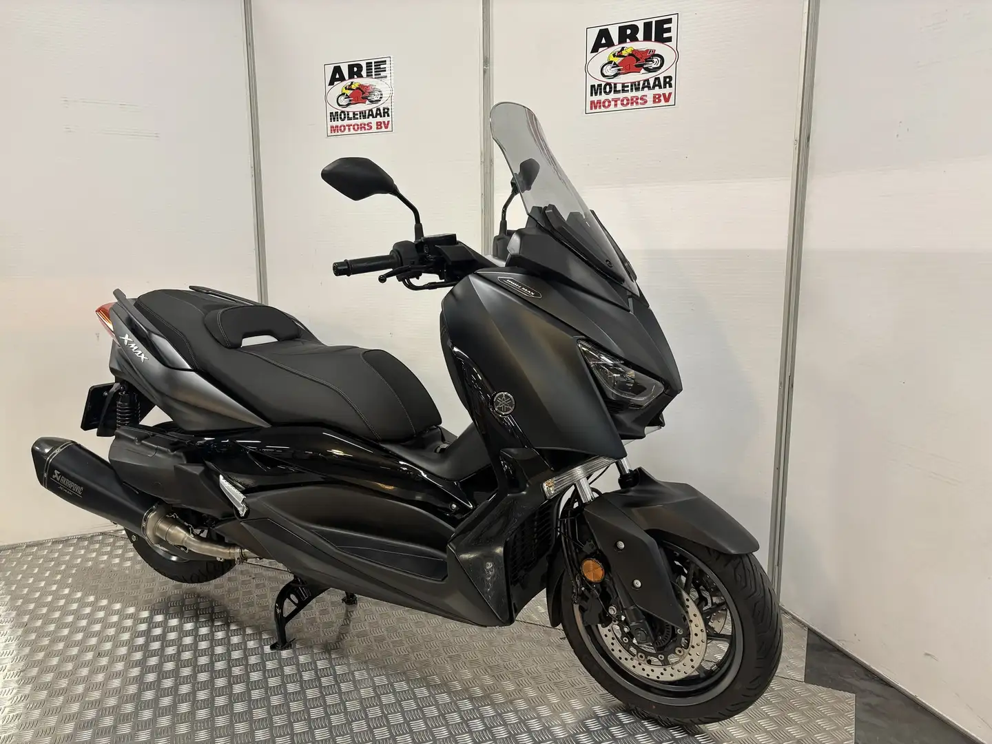 Yamaha X-Max 400 ABS Schwarz - 2