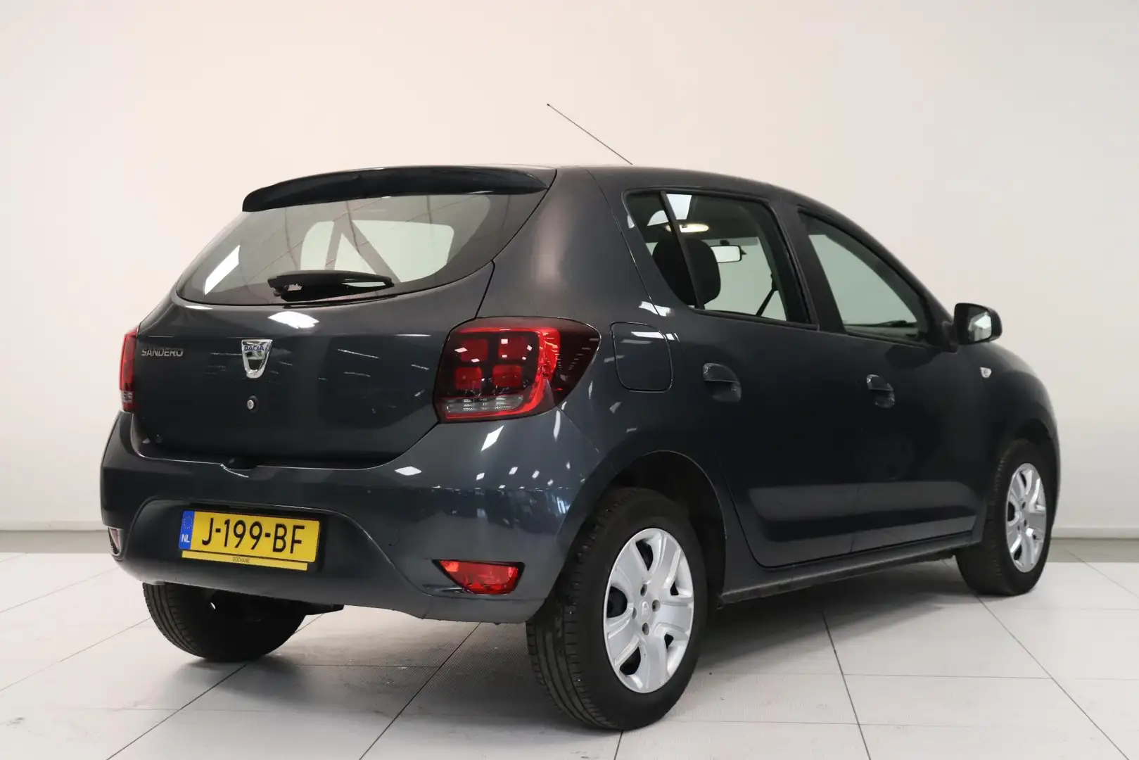 Dacia Sandero 1.0 TCe Bi-Fuel Comfort | Airco | Cruise control | Gris - 2
