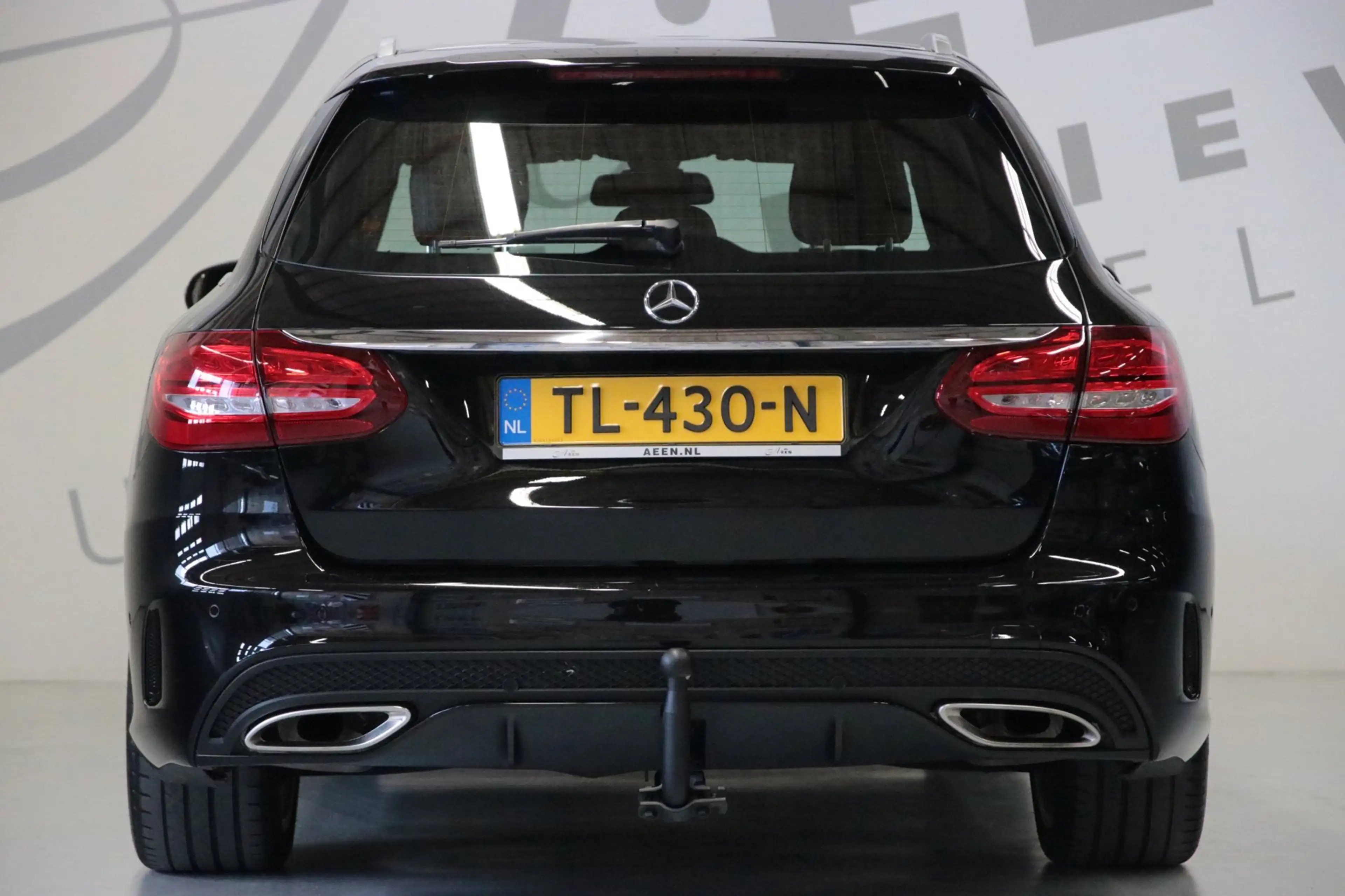 Mercedes-Benz C 180 Estate AMG-Line/ Origineel NL/ NAP/ Achteruitrijca — photo 22