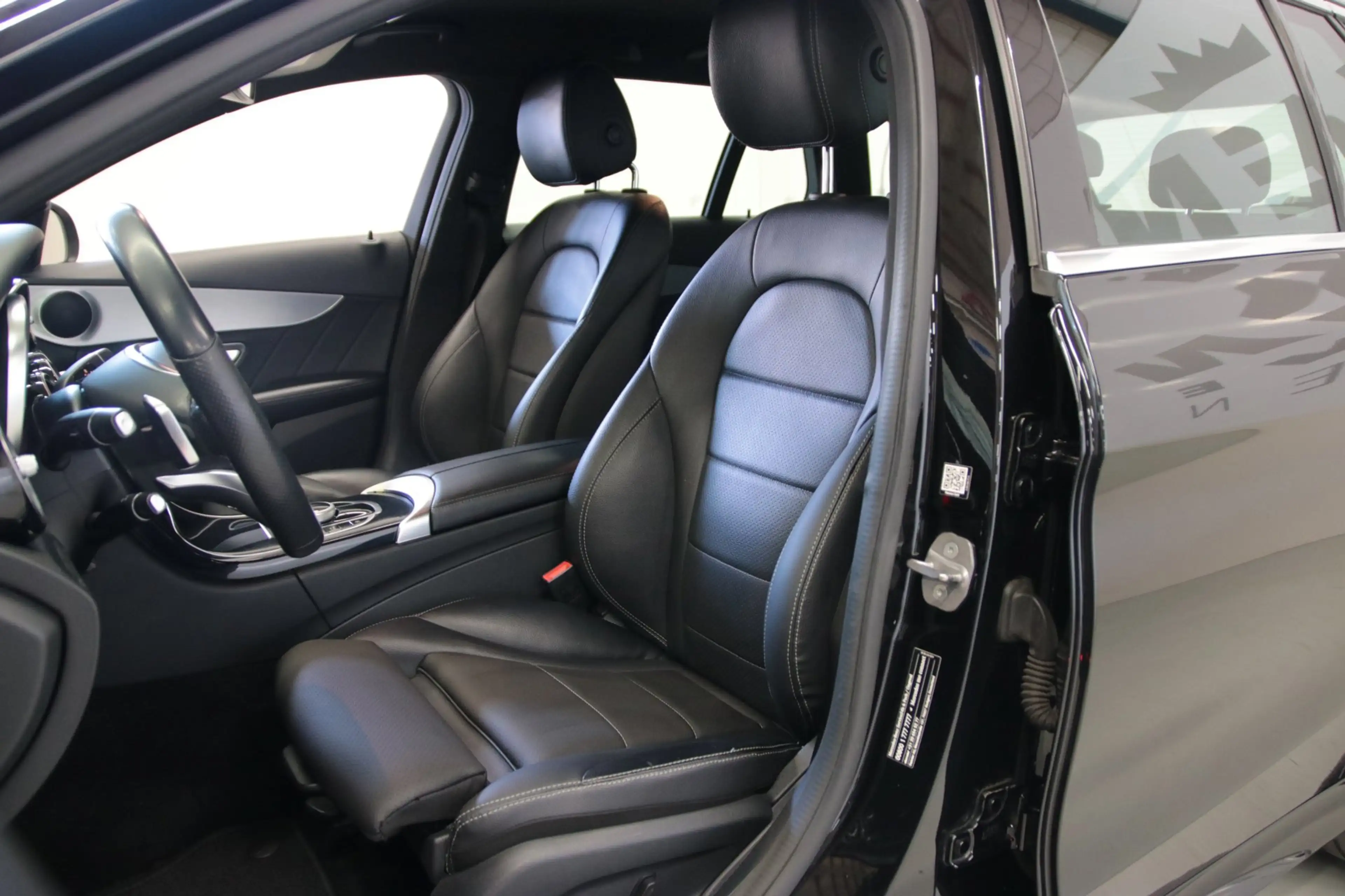Mercedes-Benz C 180 Estate AMG-Line/ Origineel NL/ NAP/ Achteruitrijca — photo 7