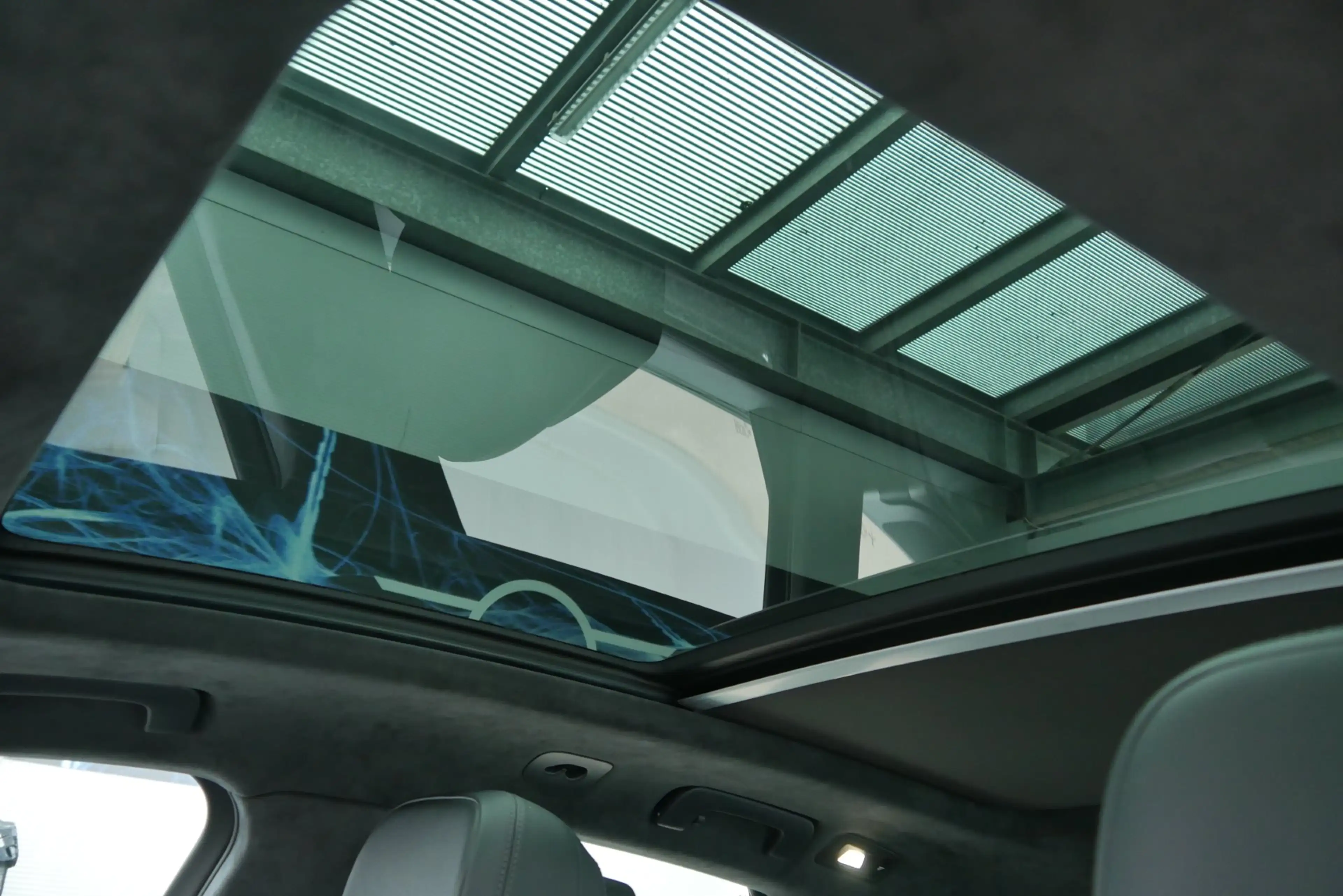 Porsche Macan Turbo II *Luftfederung/ACC/Sitzlüftung/BOSE/Memorysitz/Navi* — photo 12