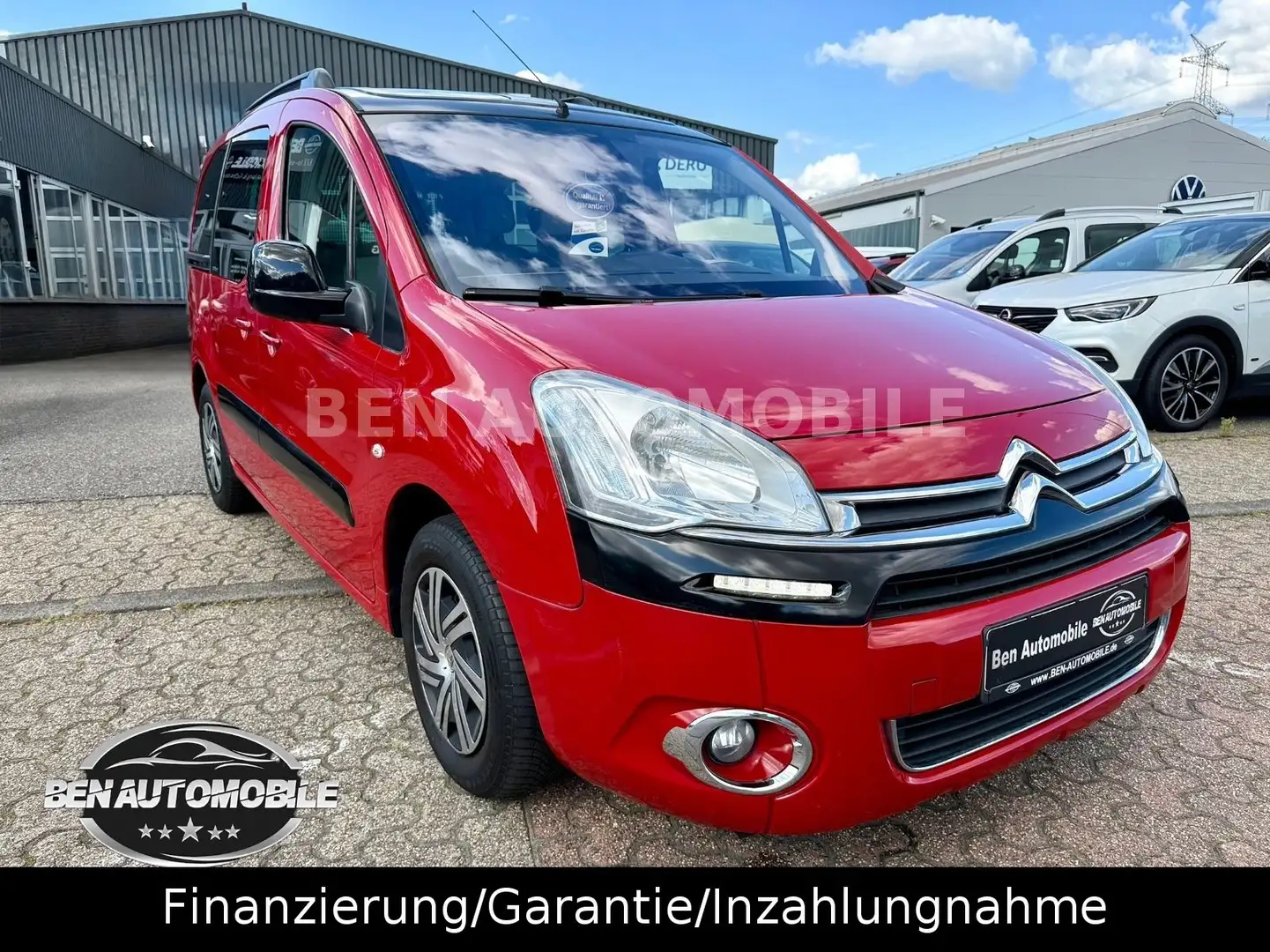 Citroen Berlingo Kombi Selection Multispace Panorama Rot - 1