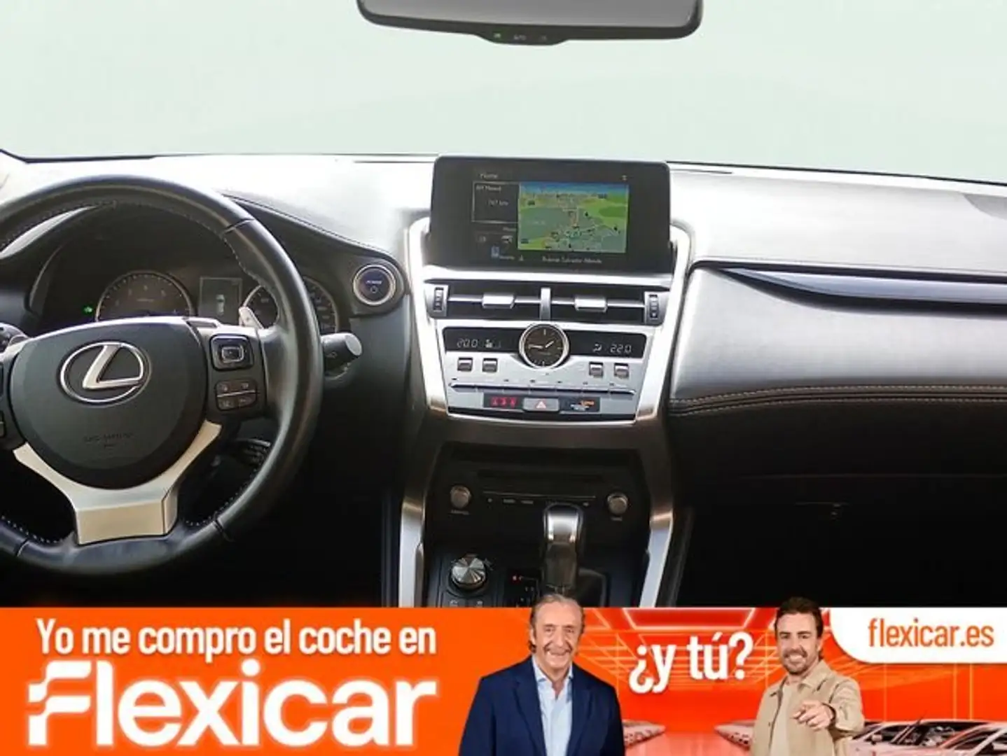 Lexus NX 300 300h Business Navigation 2WD Blanco - 1