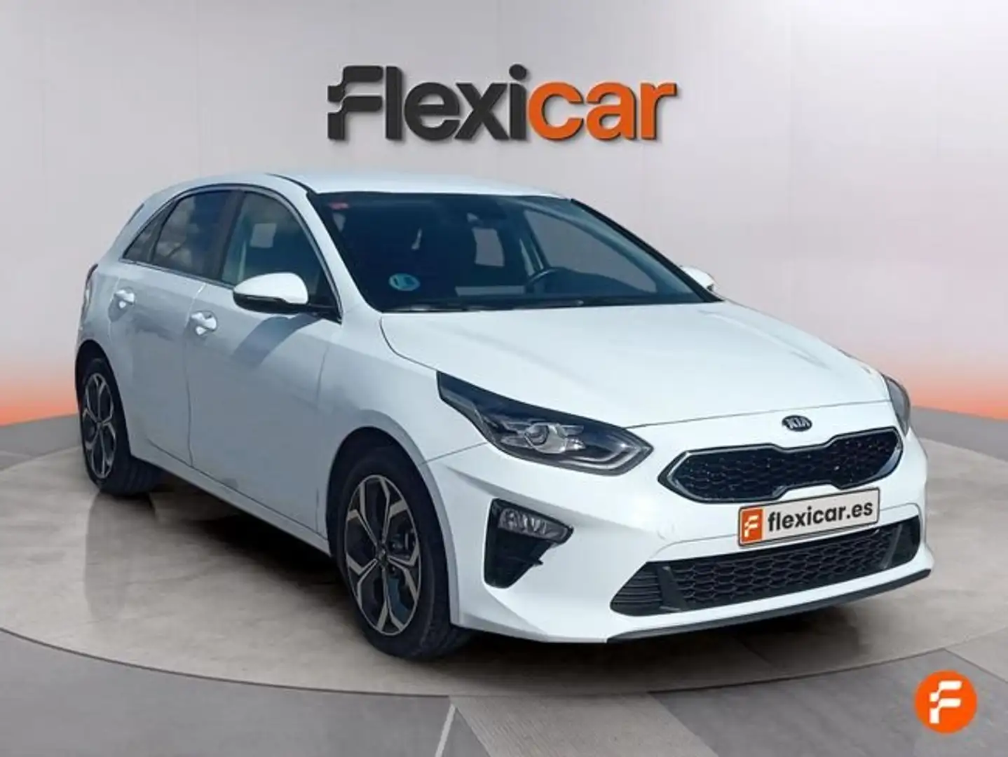 Kia 1.6 MHEV 100kW (136CV) Tech DCT Blanco - 2