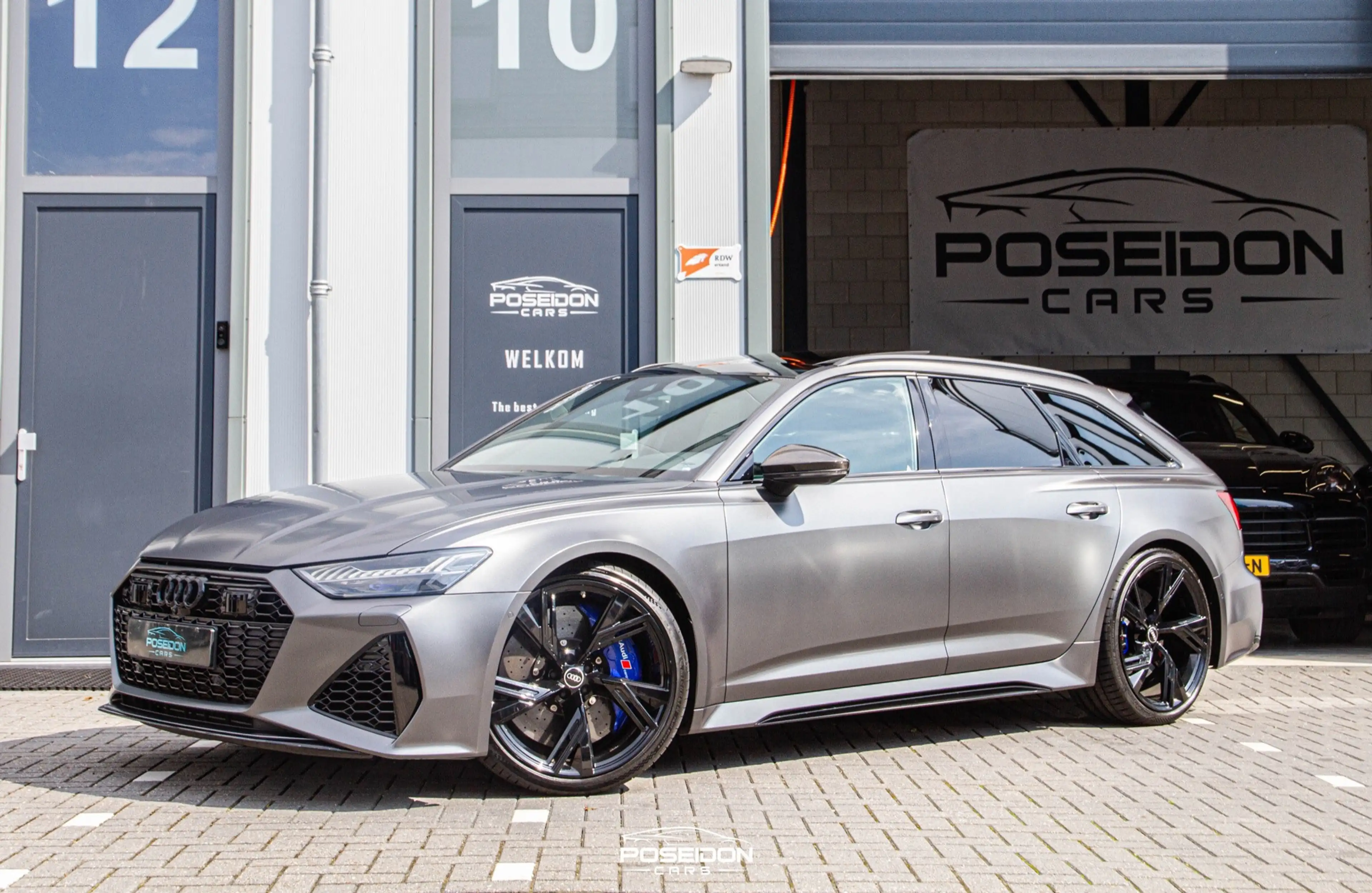 Audi RS6 Avant 4.0 TFSI Quattro MATT | KERAMISCH | PANO | C