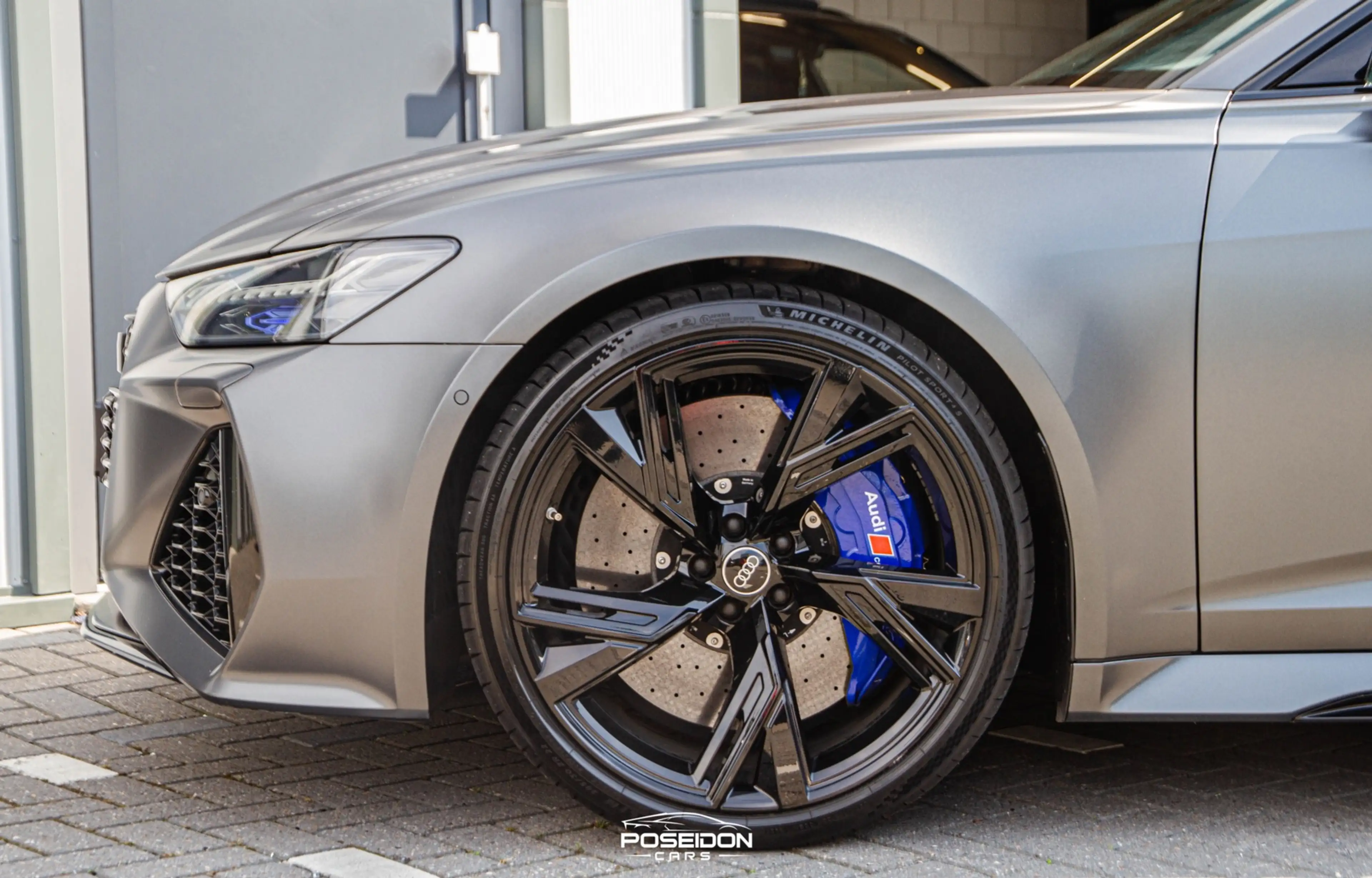 Audi RS6 Avant 4.0 TFSI Quattro MATT | KERAMISCH | PANO | C — photo 7