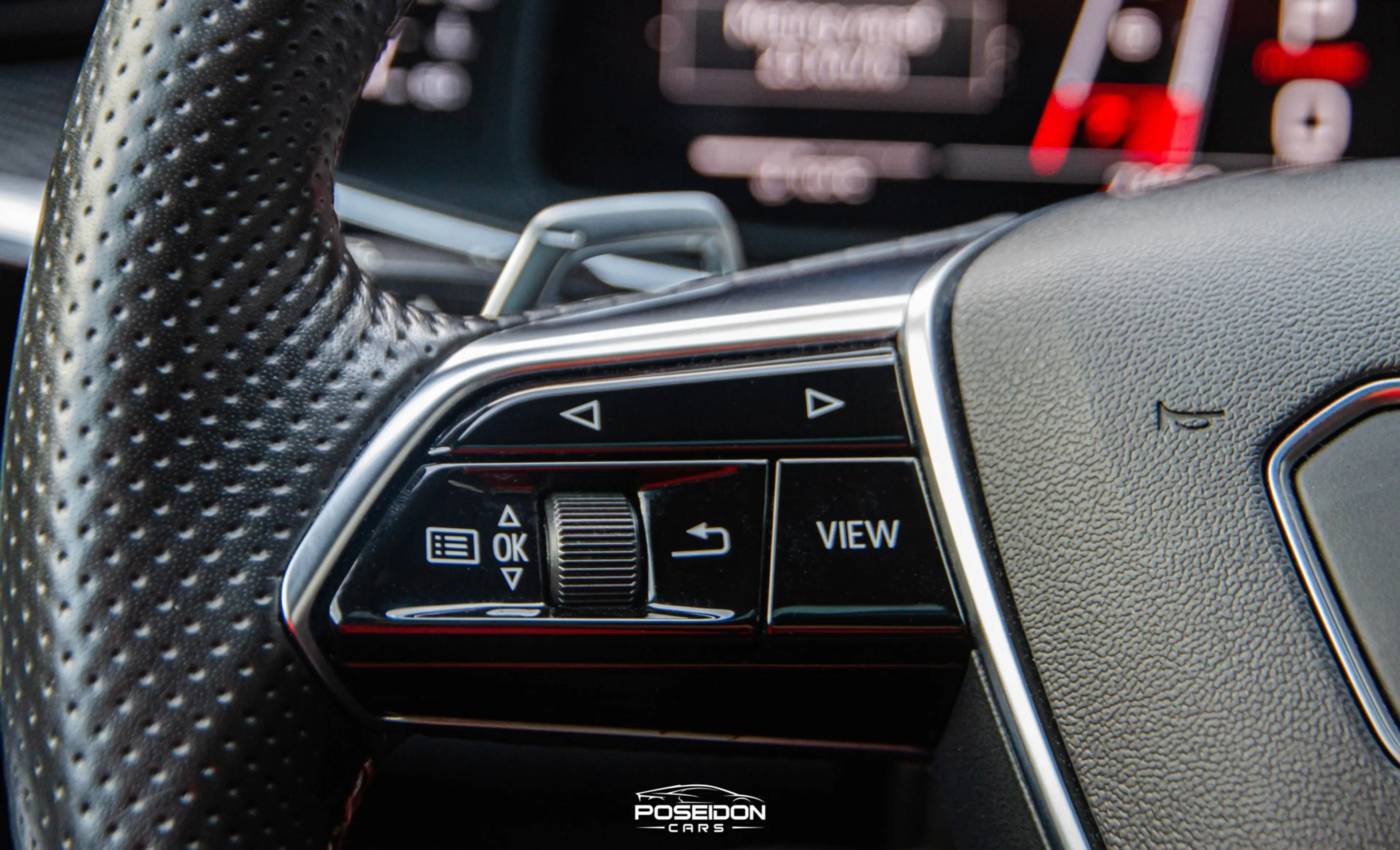 Audi RS6 Avant 4.0 TFSI Quattro MATT | KERAMISCH | PANO | C — photo 14