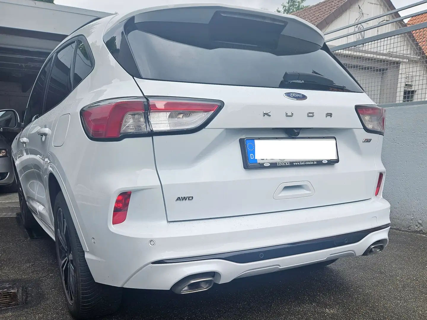 Ford Kuga Kuga 4x4 Aut. ST-LINE X Standh. El.AHK Pano Voll! Weiß - 2