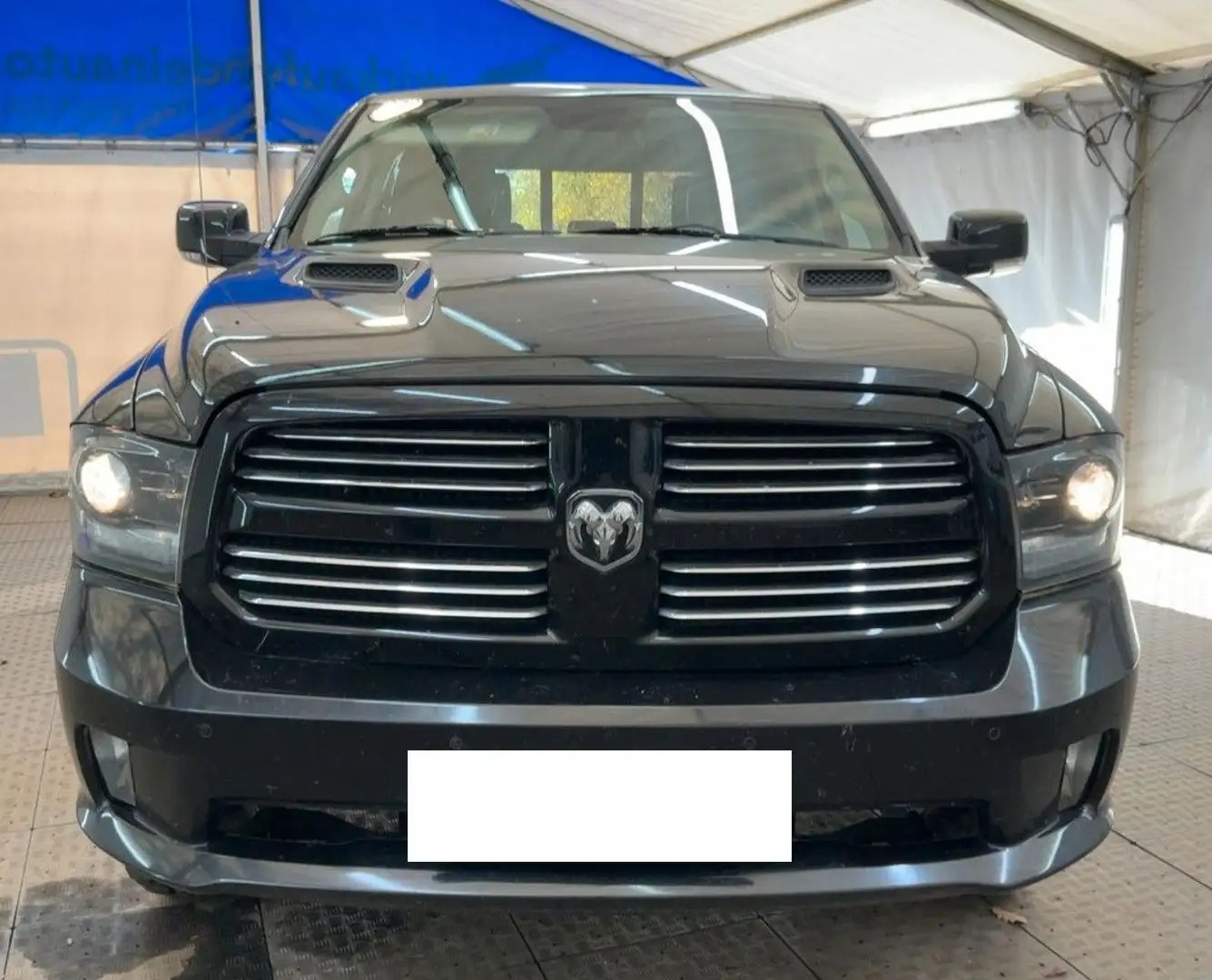 Dodge RAM 1500 5,7 V8 4x4 *Unfallfrei*LPG-Gaß Anlage* Schwarz - 2