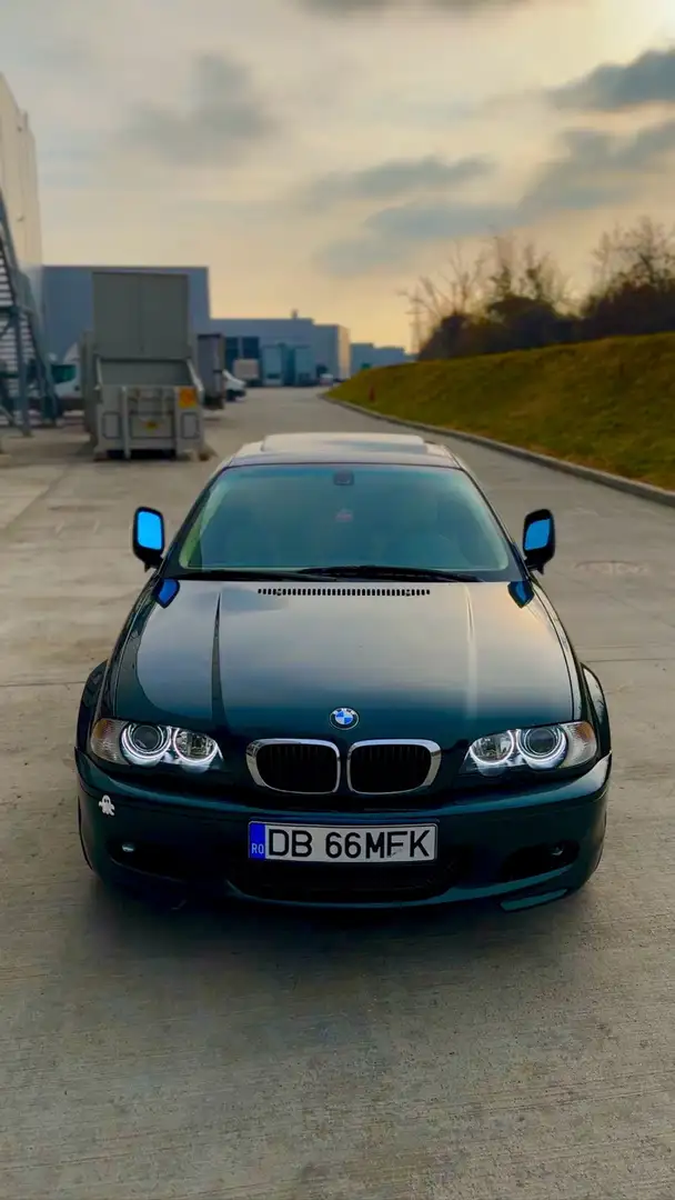 BMW 325 Ci Grün - 1