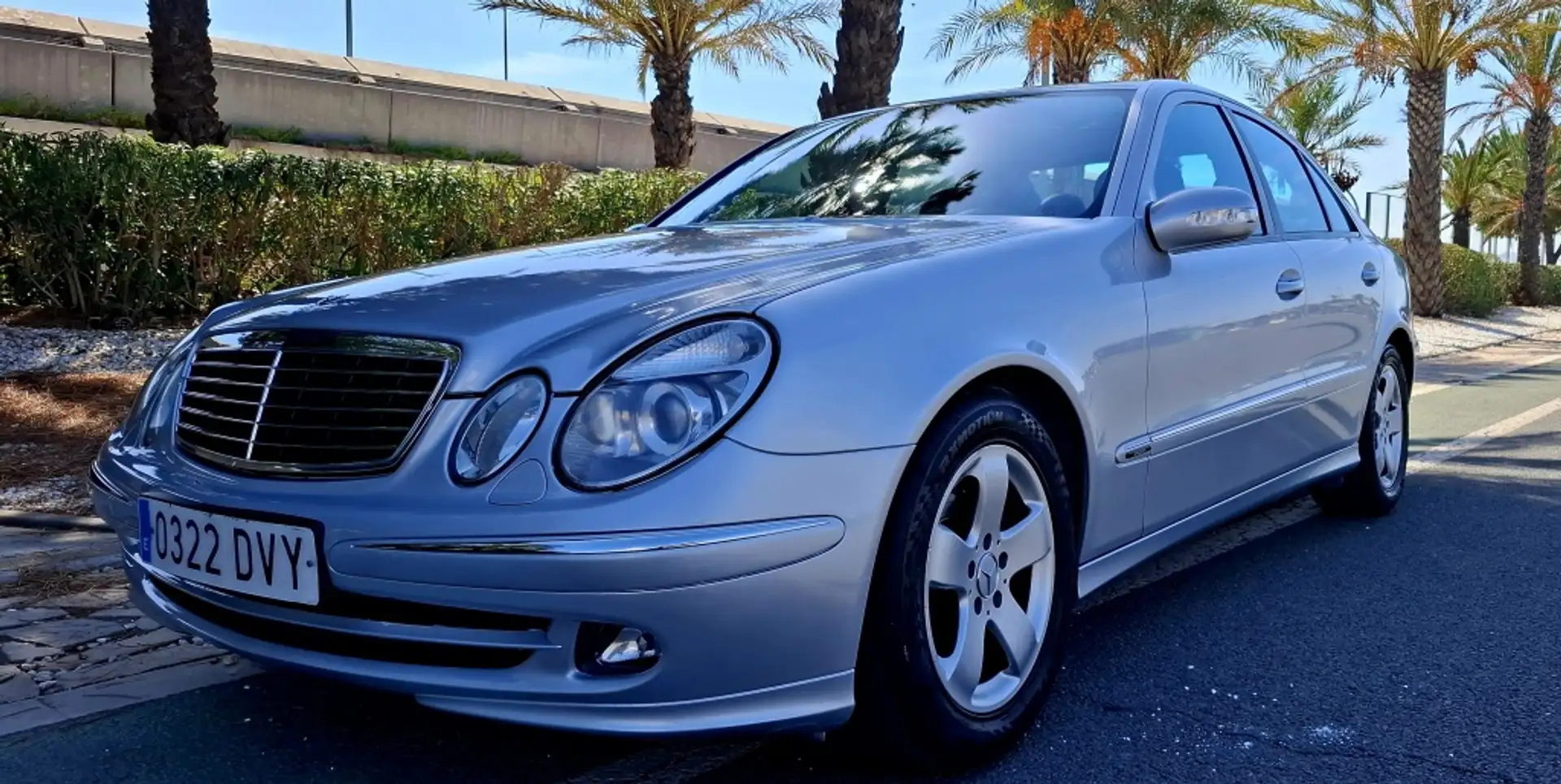 Mercedes-Benz E 280 CDI Argent - 1