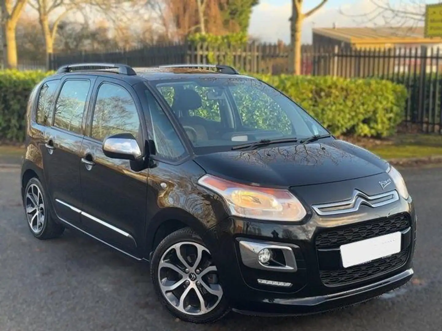 Citroen C3 Picasso 1.4 VTi 95 GPL Nero - 2