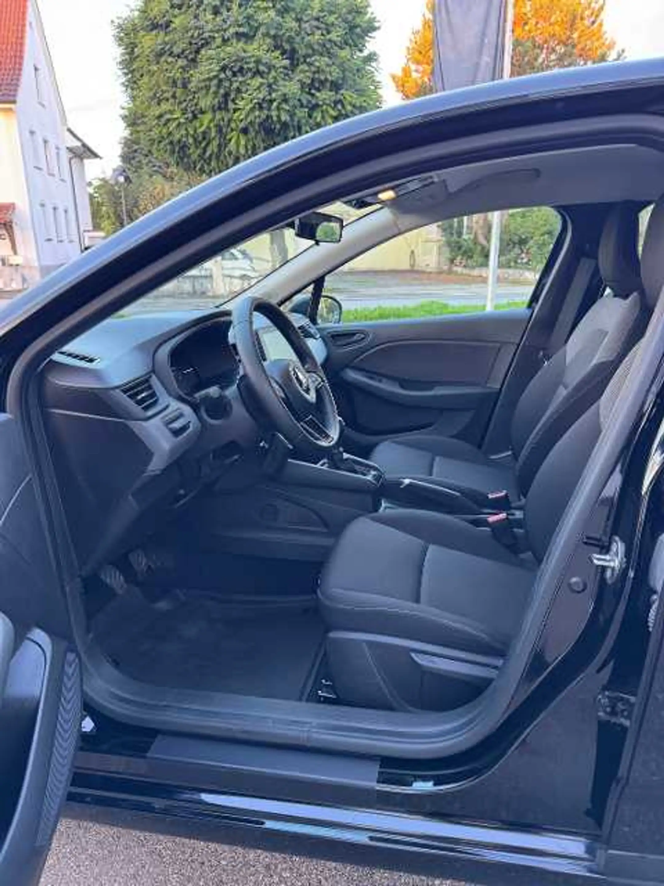 Mitsubishi Colt BASIS 1.0 Benziner 5-Gang — photo 5