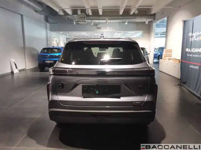 DR Automobiles DR6 view 4