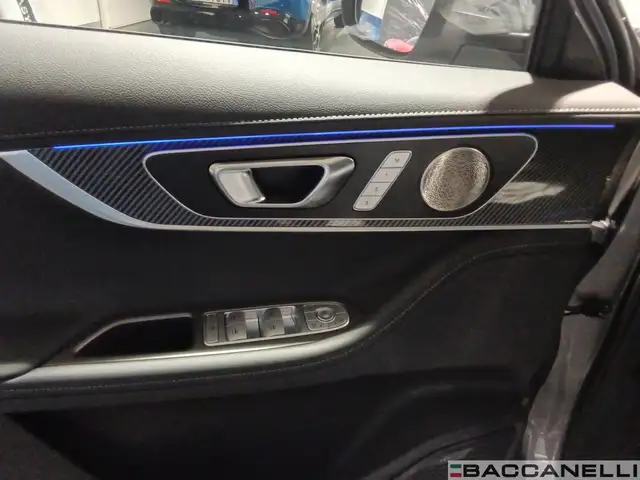 DR Automobiles DR6 view 14