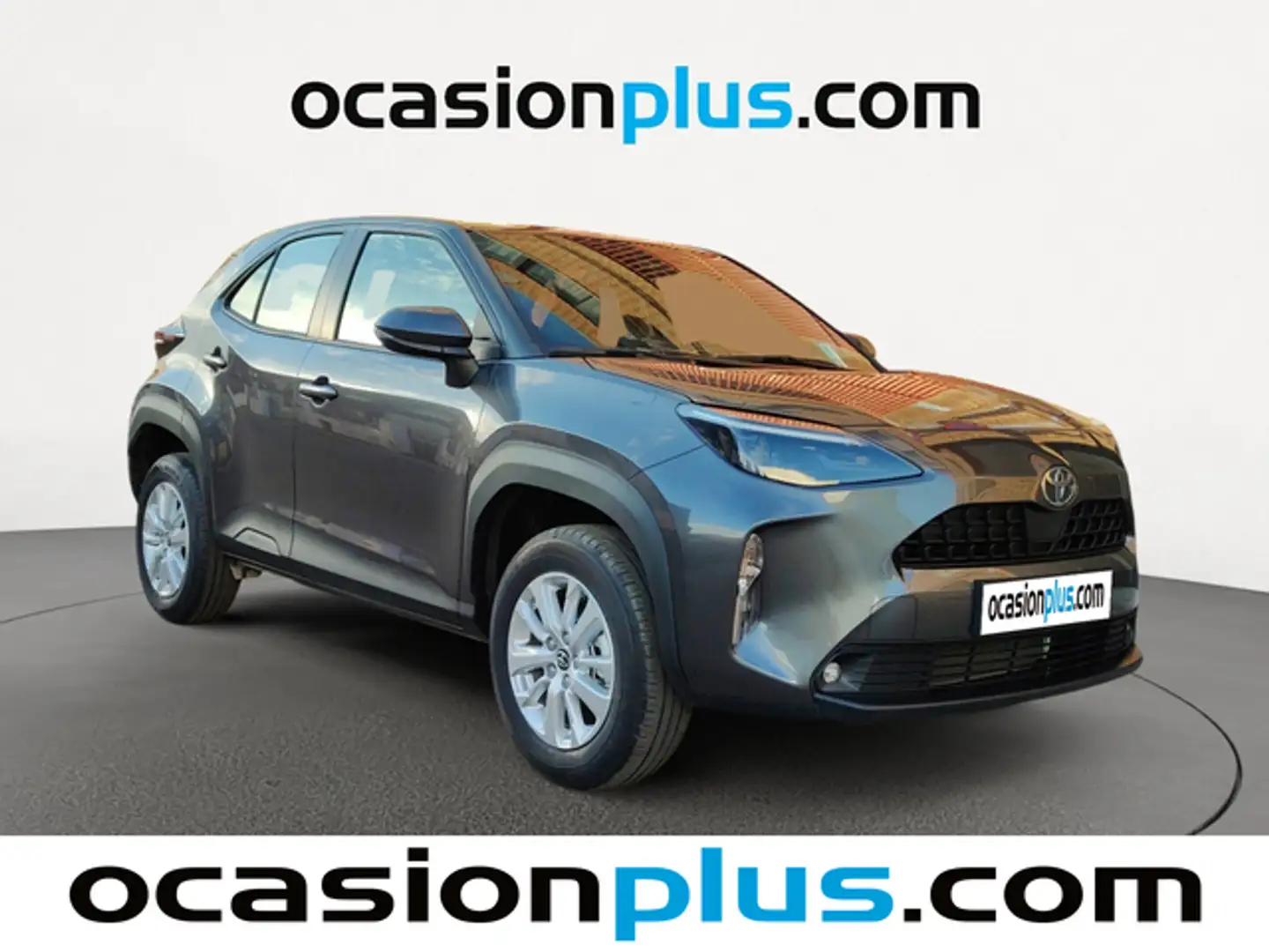 Toyota Yaris Cross 120H Business Plus Gris - 2