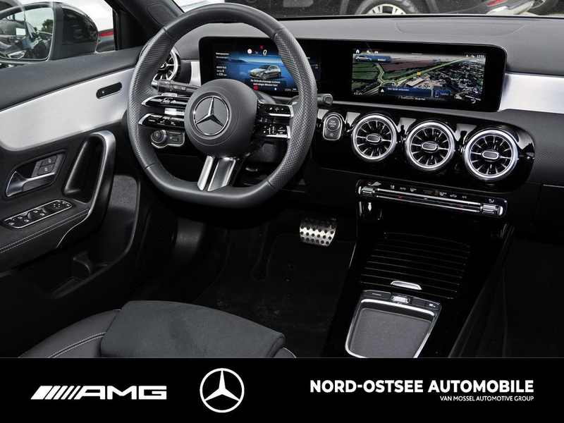Mercedes-Benz A 200 AMG EDITION ADV.+ KAM PANO MBUX NIGHT — photo 9