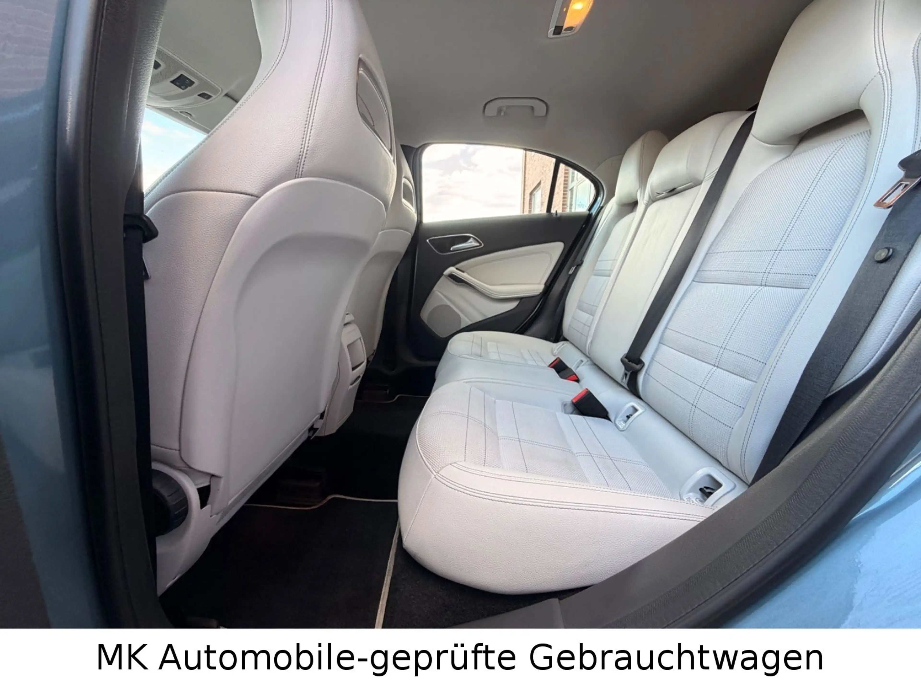 Mercedes-Benz A 180 A A 180 BlueEfficiency*AUTOMATIK** — photo 7