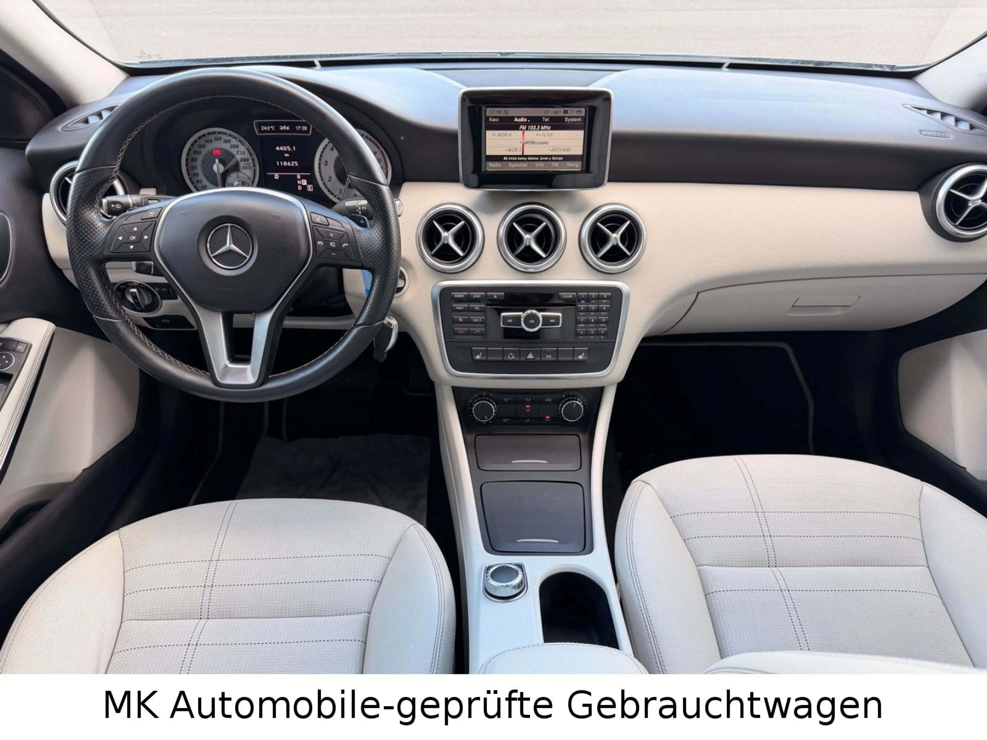 Mercedes-Benz A 180 A A 180 BlueEfficiency*AUTOMATIK** — photo 8