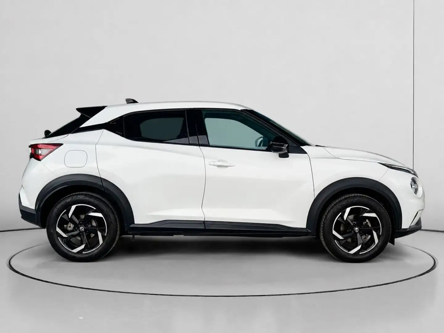 Nissan Juke 1.0 DIG-T Acenta 4x2 114 Blanco - 2