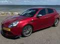 Alfa Romeo Giulietta Giulietta 1.4 T Distinctive Rood - thumbnail 1