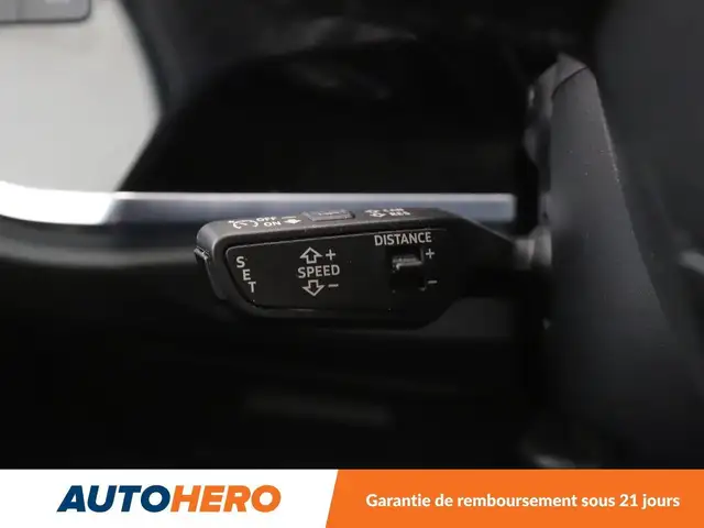 Audi Q3 view 27