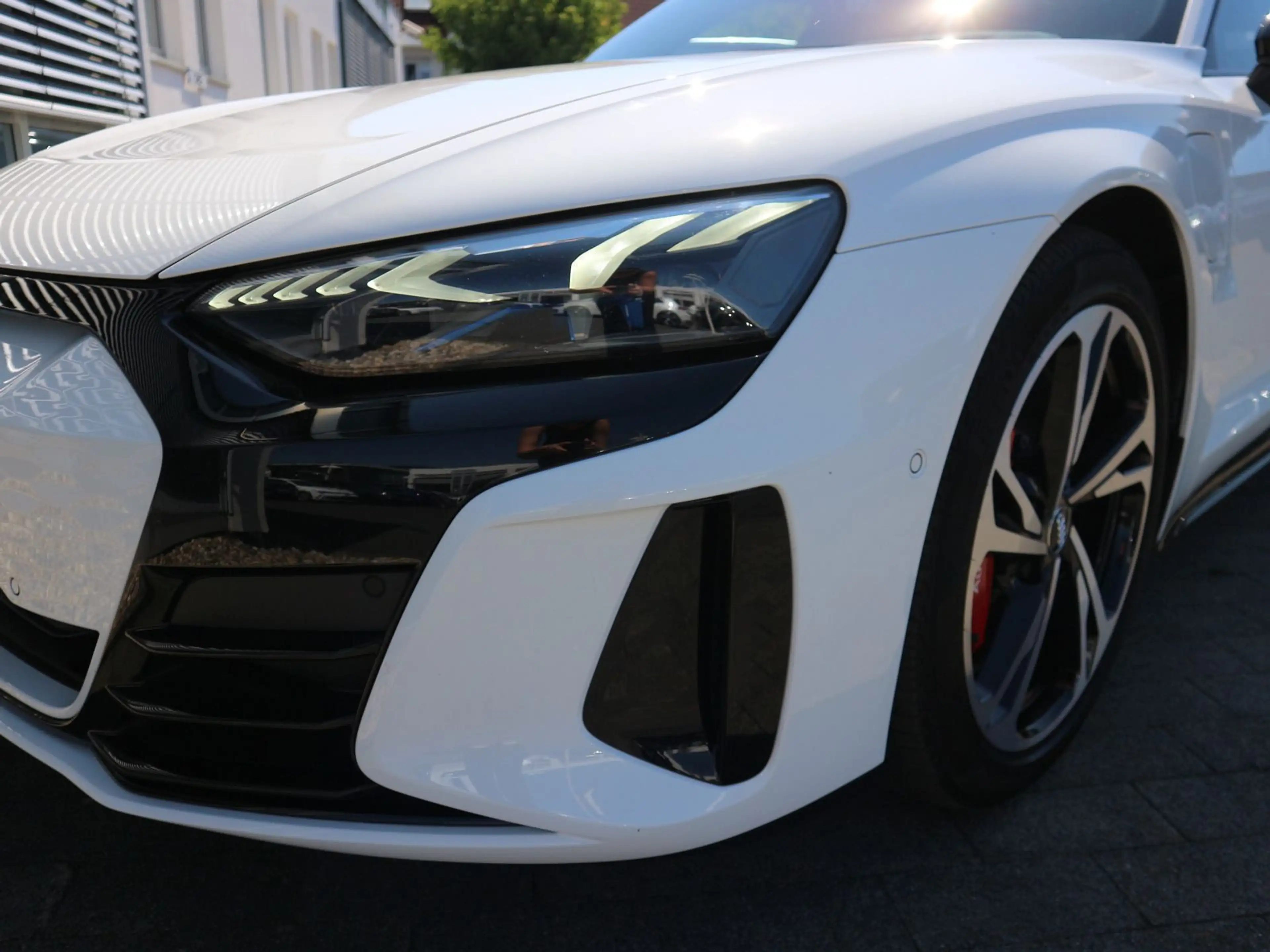 Audi RS e-tron GT quattro SITZBELÜFTUNG*ALLRADLENKUNG — photo 7