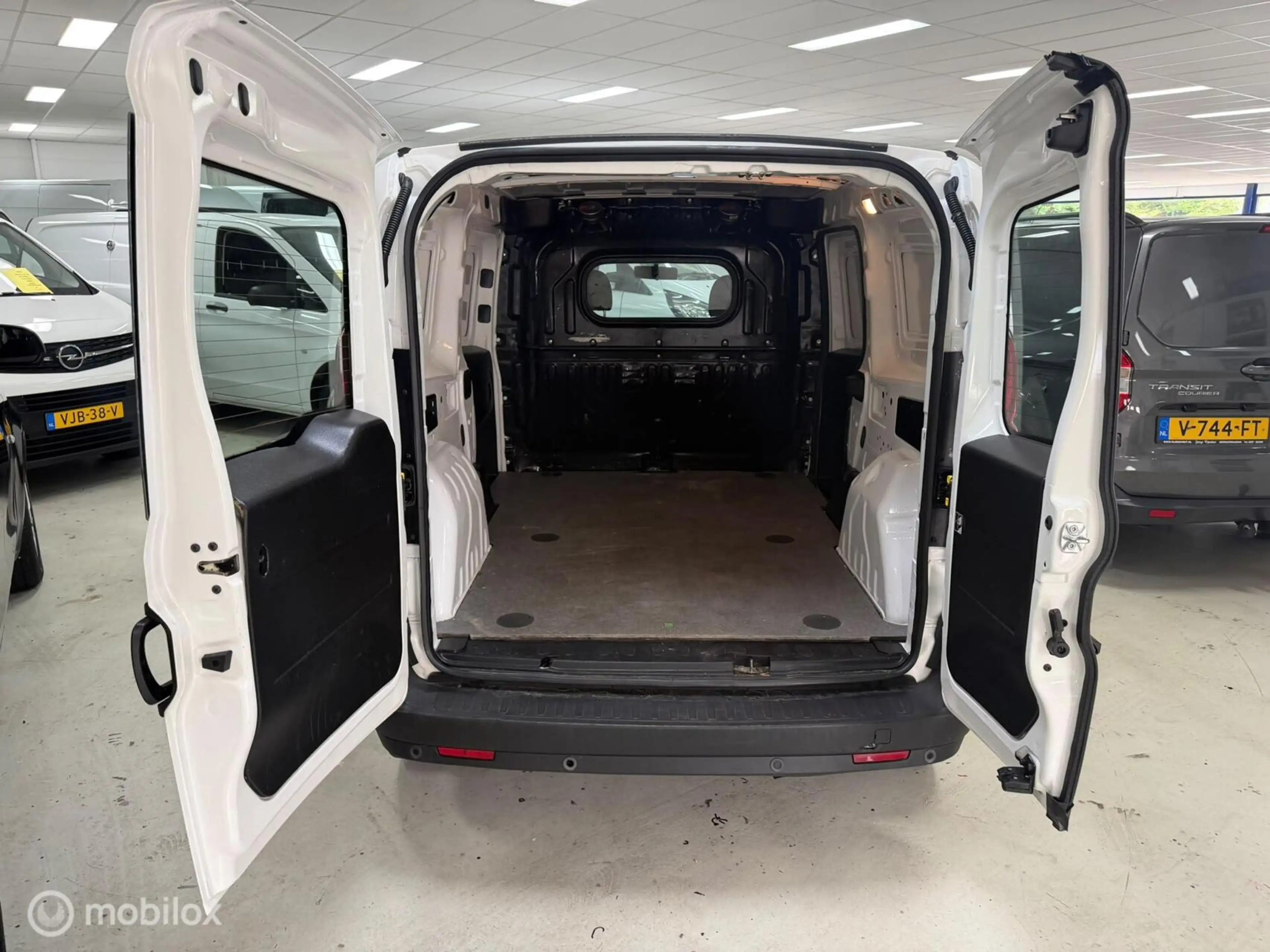 Opel Combo 1.3 CDTi L2H1 euro 6 2018 — photo 9