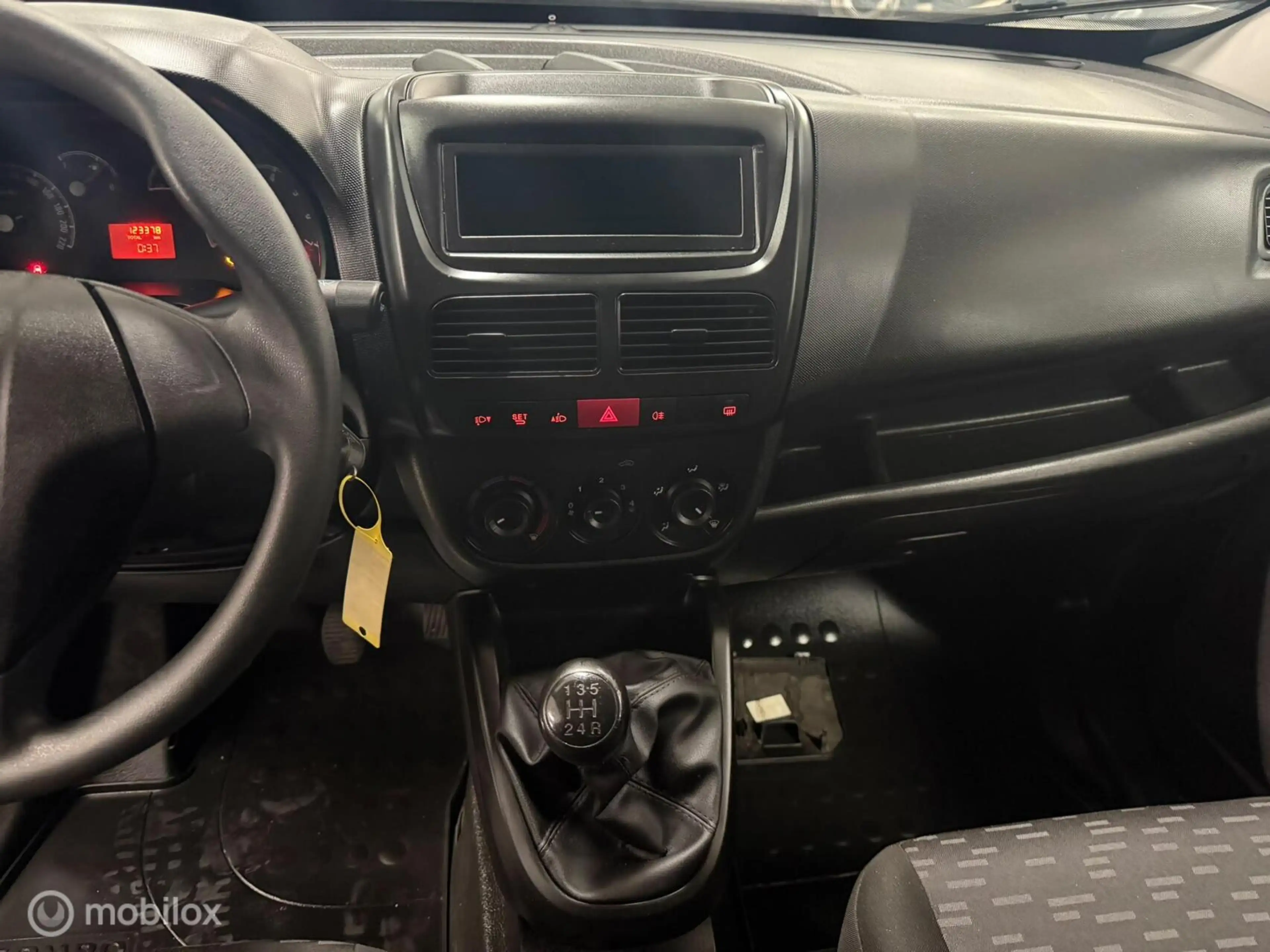 Opel Combo 1.3 CDTi L2H1 euro 6 2018 — photo 7