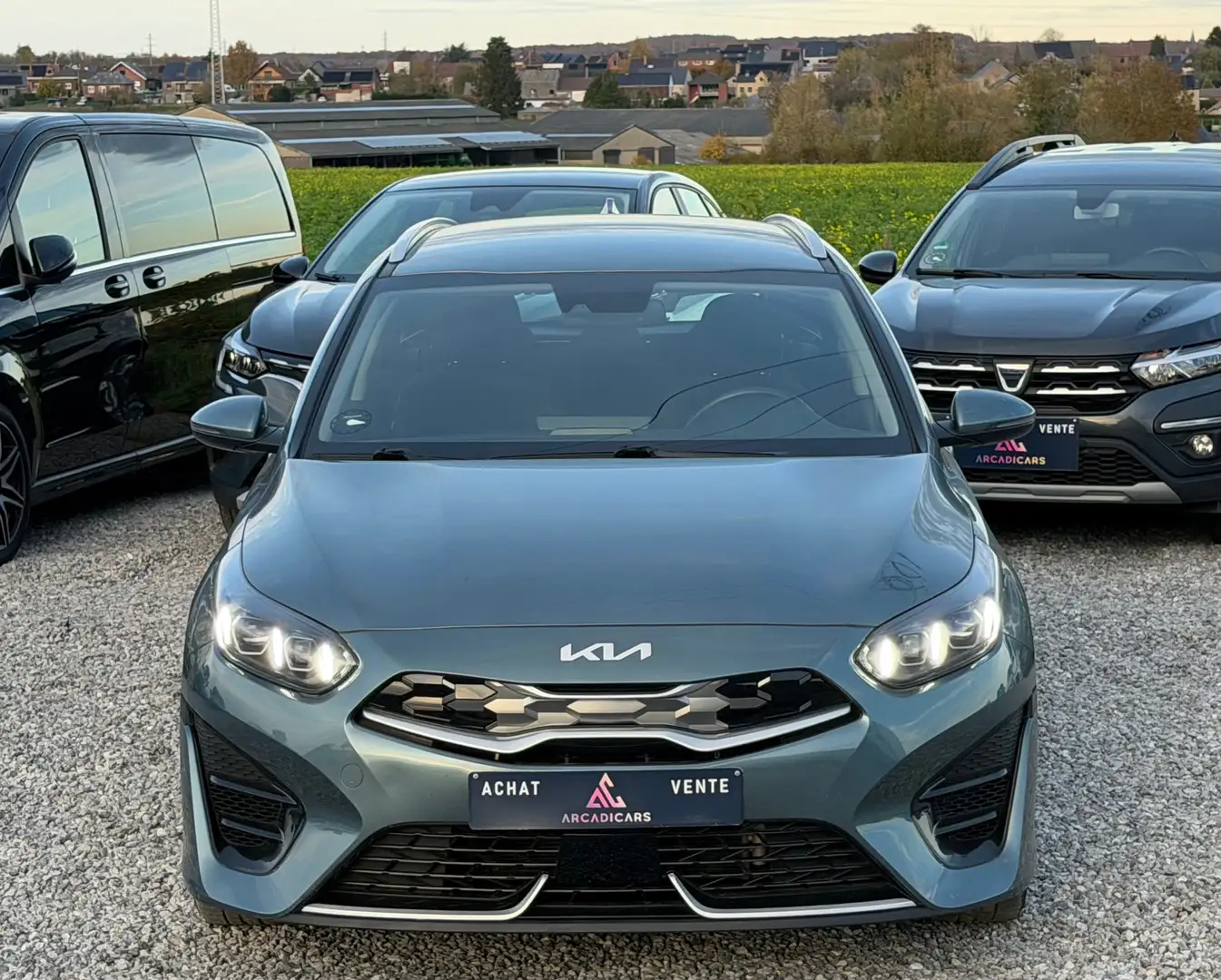 Kia Ceed SW / cee'd SW 1.6 GDI PHEV PRESTIGE FACELIFT - GARANTIE KIA 2029 Gris - 2