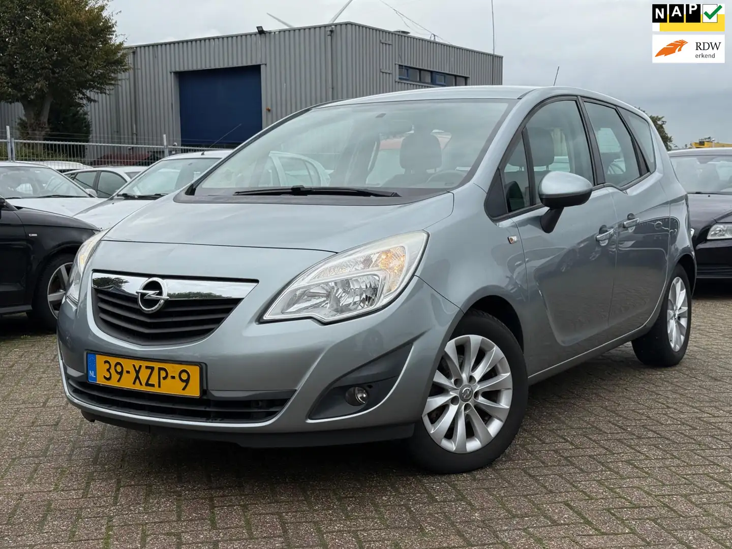 Opel Meriva 1.4 Turbo Color Edition Grijs - 1