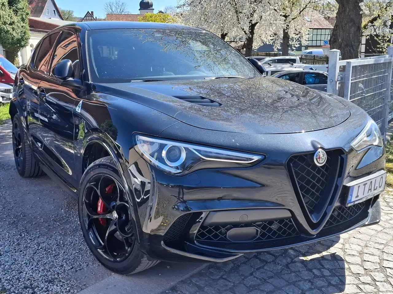 Alfa Romeo Stelvio 2023