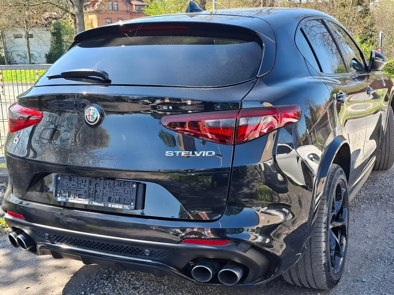 Alfa Romeo Stelvio 2023