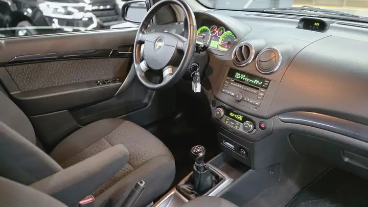 Chevrolet Aveo 1.4 16v LS (4p) 2010, foto 24