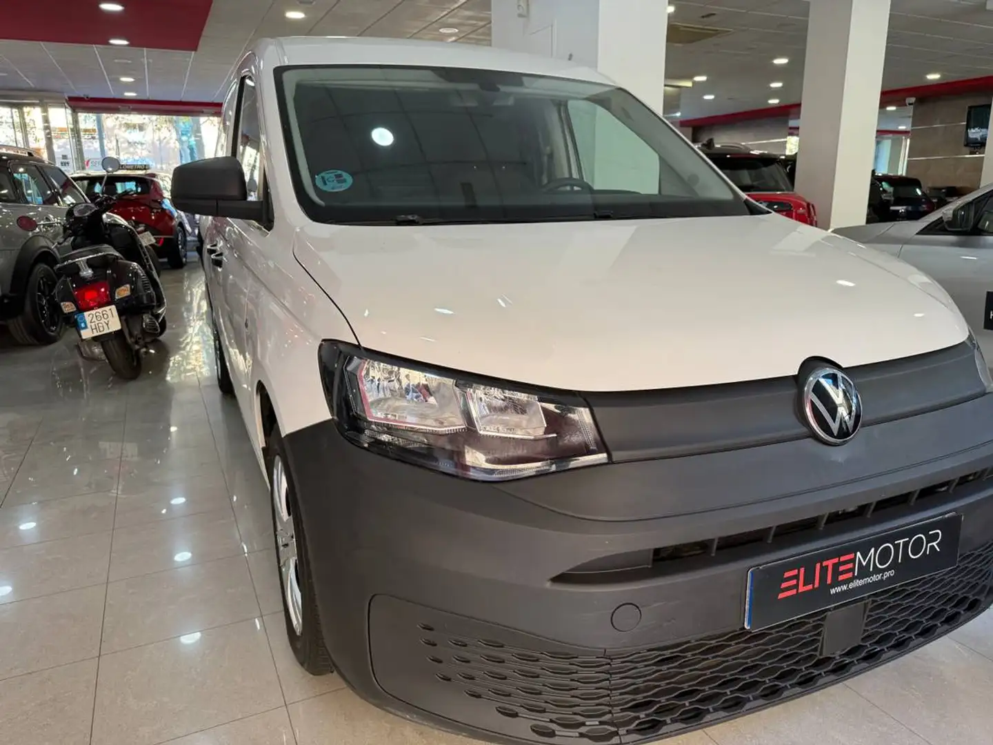 Volkswagen Caddy Furgón 2.0TDI 55kW Blanco - 1