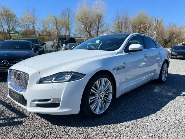 Jaguar XJ Luxury+LED+NAVI+LEDER+PANO+MERIDIAN+