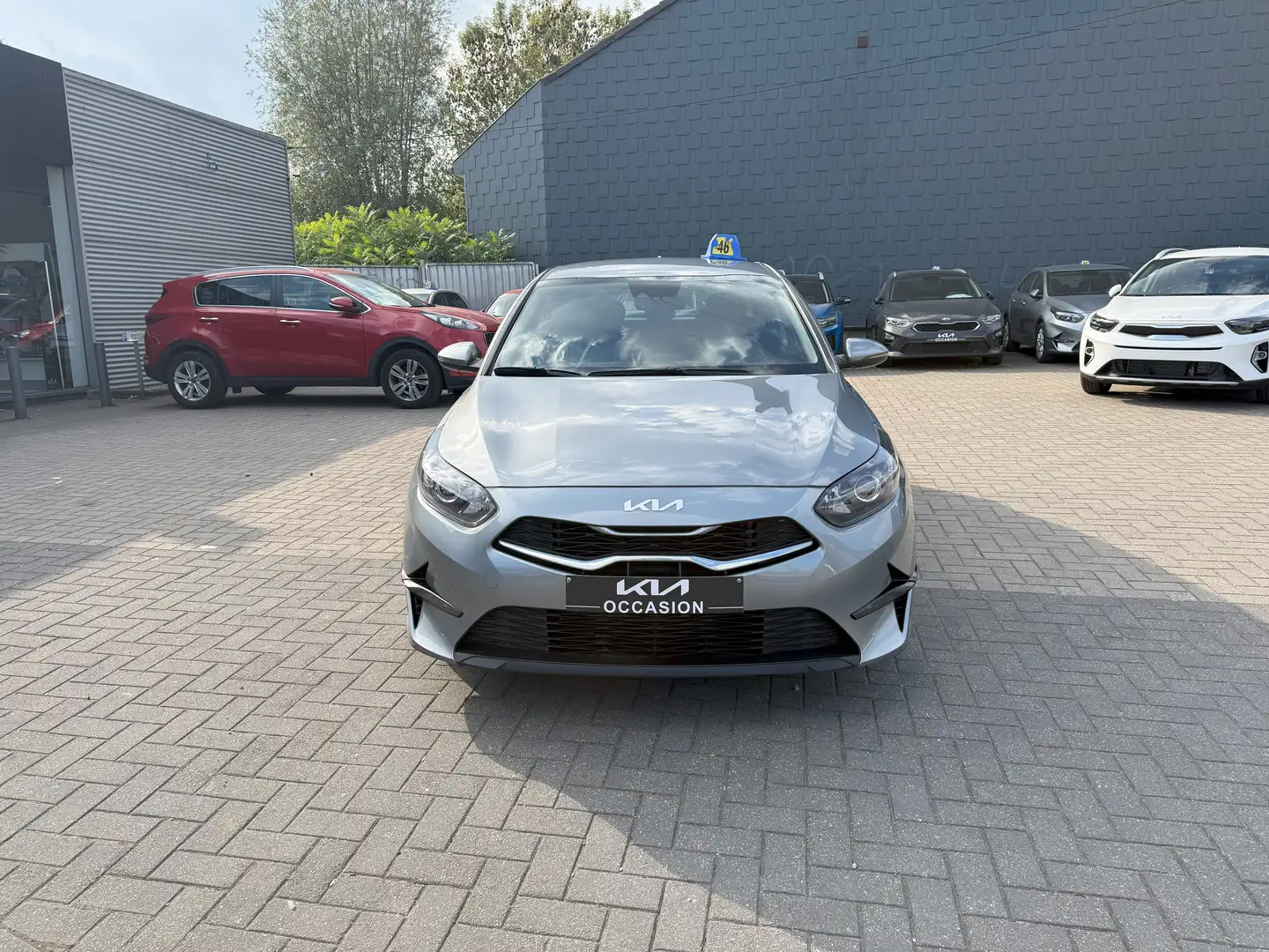 Kia Ceed / cee'd Ceed 1.0 TGDi Pulse*CLIM*NAVI*CAMERA*GARANTIE 2031 Gris - 2