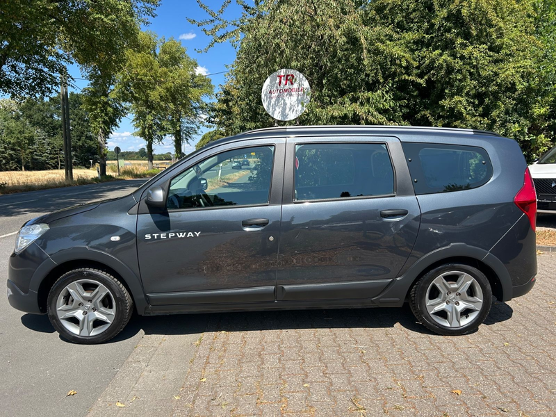 Dacia Lodgy Stepway Plus — photo 8