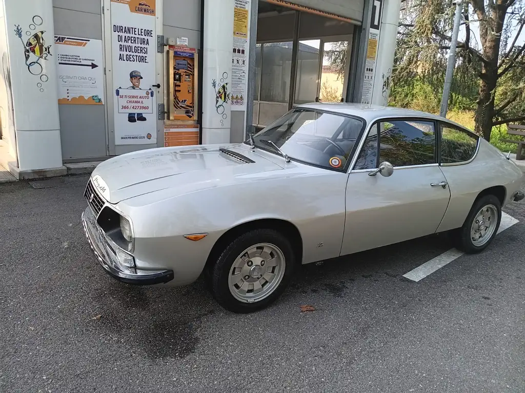 Lancia Fulvia 1971 из Европы — купить под ключ